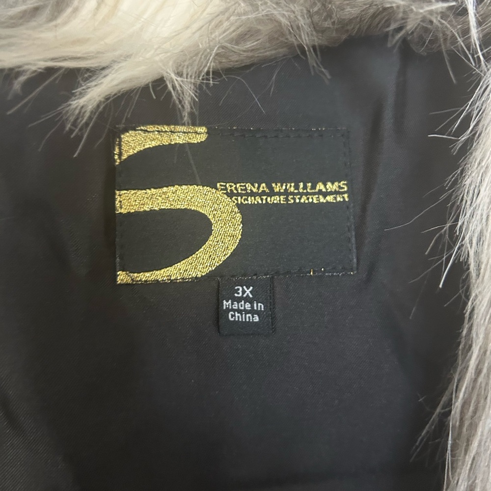 Serena Williams Signature Faux Fur Vest - Picture 5 of 7